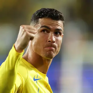 “Yuventus” Ronaldoya 10 milyon avro ödəyəcək
